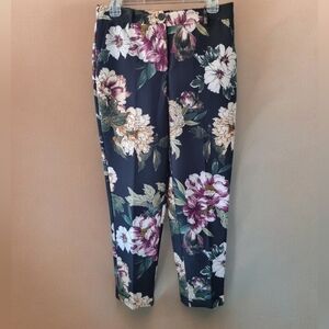 Chapter One Super Comfy Pull-On Floral Pants